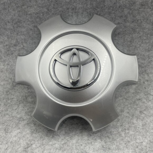 T69440 Set Of 4 Silver Tundra 2003-2007 Sequoia Wheel Center Hub Caps 56069440 - Picture 6 of 15